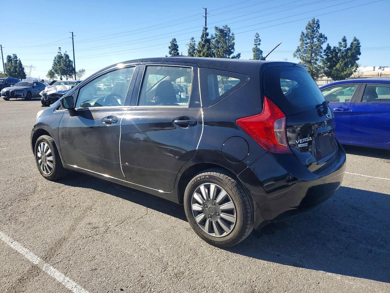 2016 Nissan Versa Note S - Фото 2