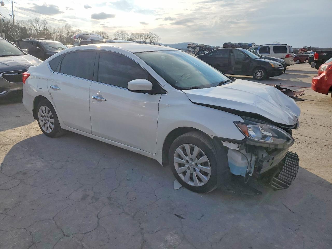 2017 Nissan Sentra S - Фото 4