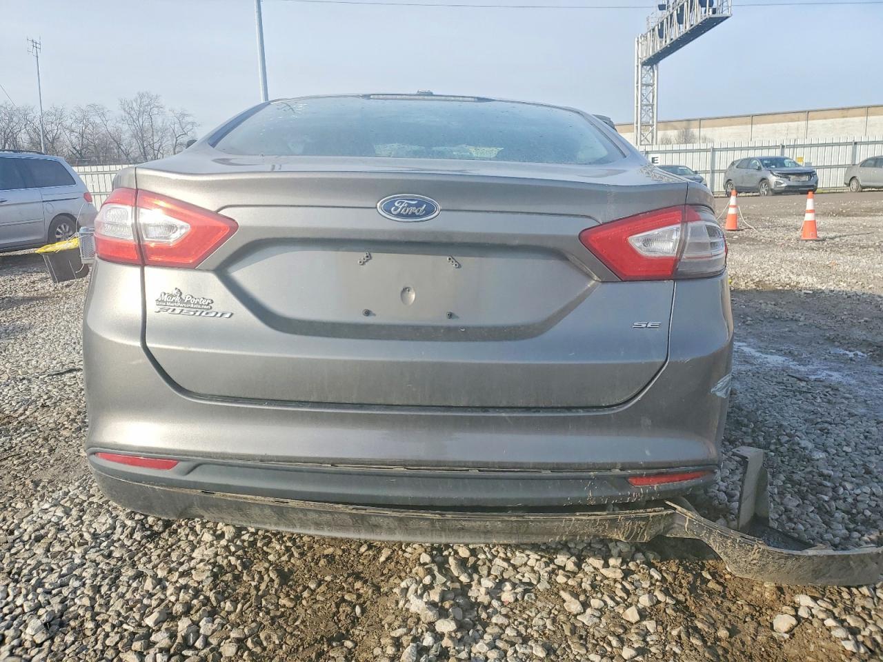 2013 Ford Fusion Se - Фото 6