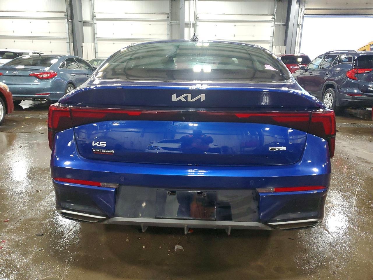 2025 Kia K5 Gt Line - Image 6