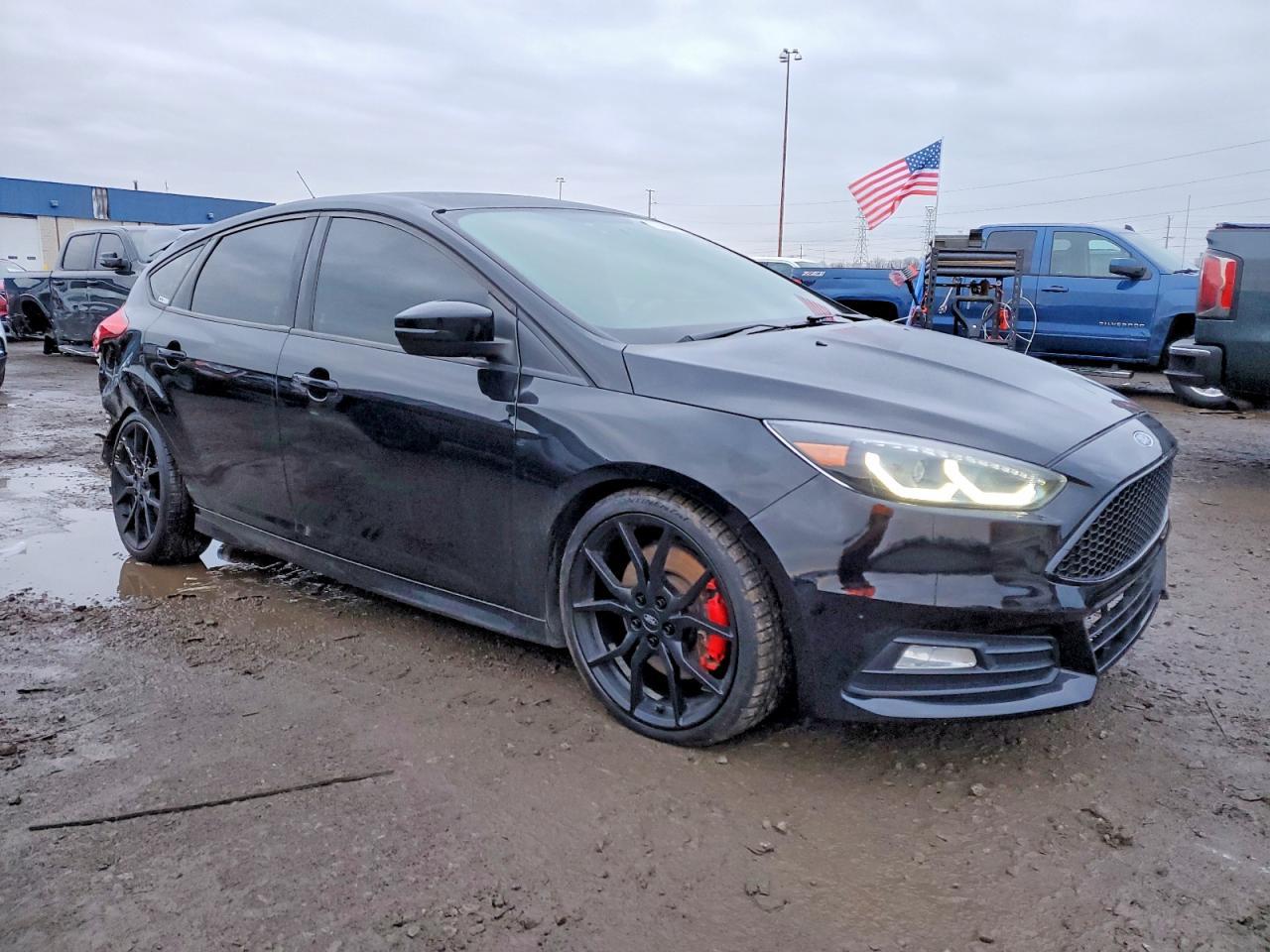 2017 Ford Focus St - Фото 4