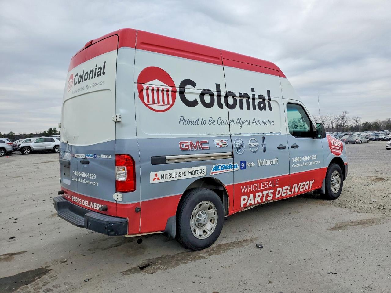 2017 Nissan Nv 2500 Delivery Van - Image 3