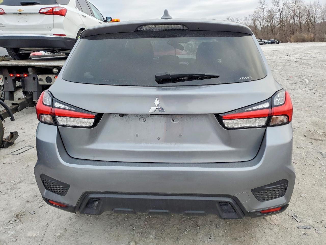 2022 Mitsubishi Outlander Sport Es - Фото 6