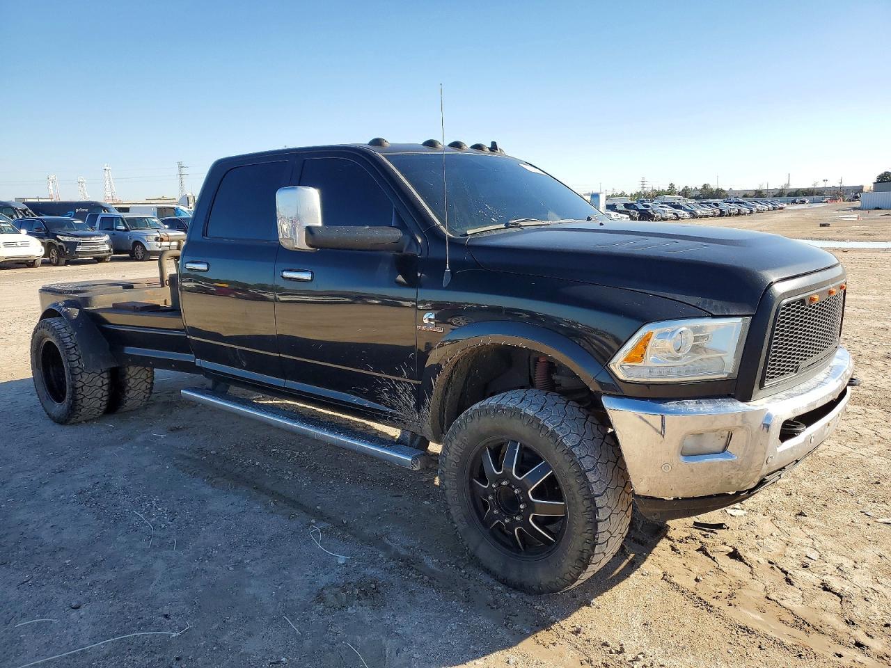2016 Ram 3500 Laramie - Image 4