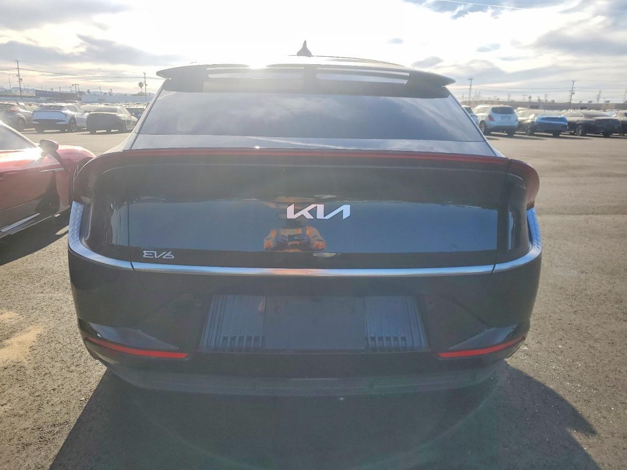 2022 Kia Ev6 Light - Фото 6