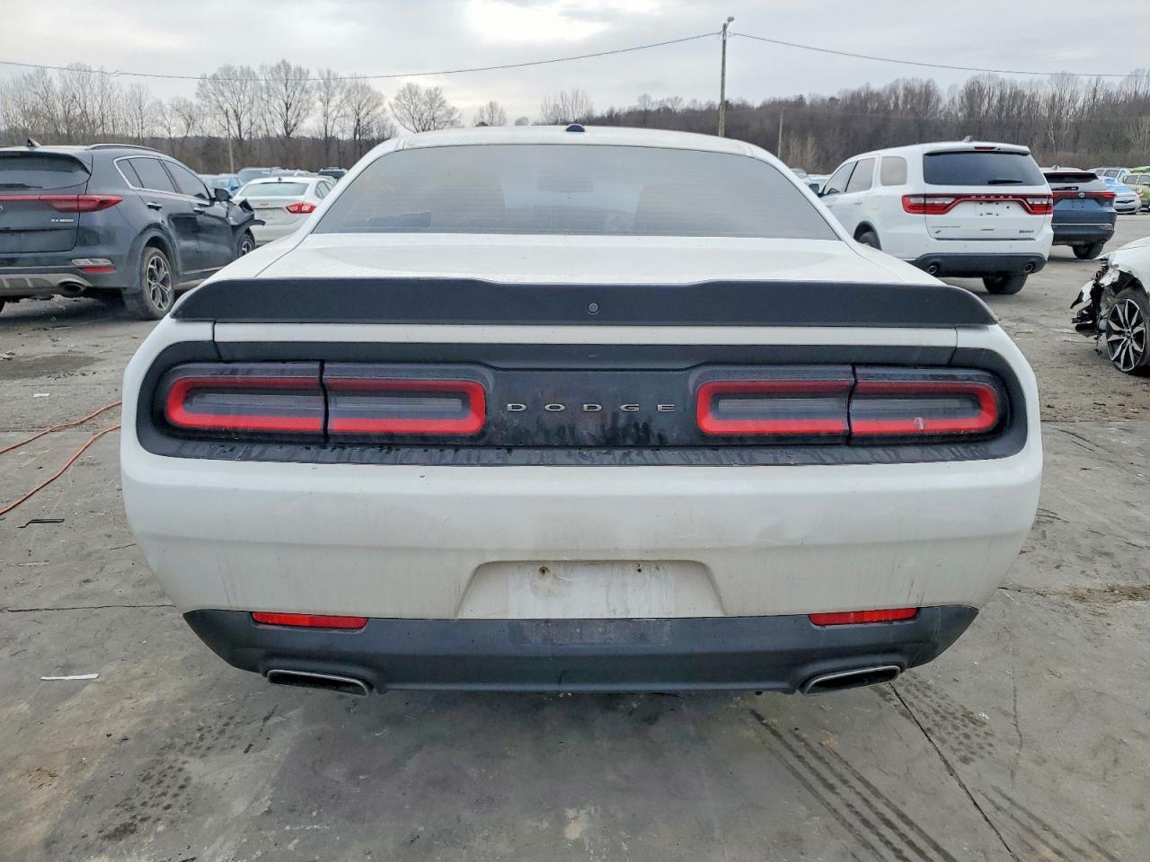 2017 Dodge Challenger Sxt - Фото 6