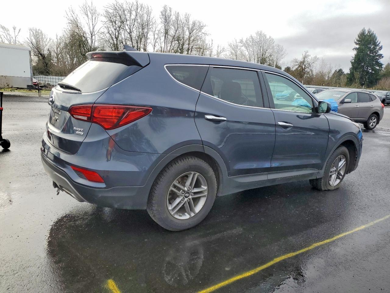 2017 Hyundai Santa Fe Sport 2.4L - Фото 3