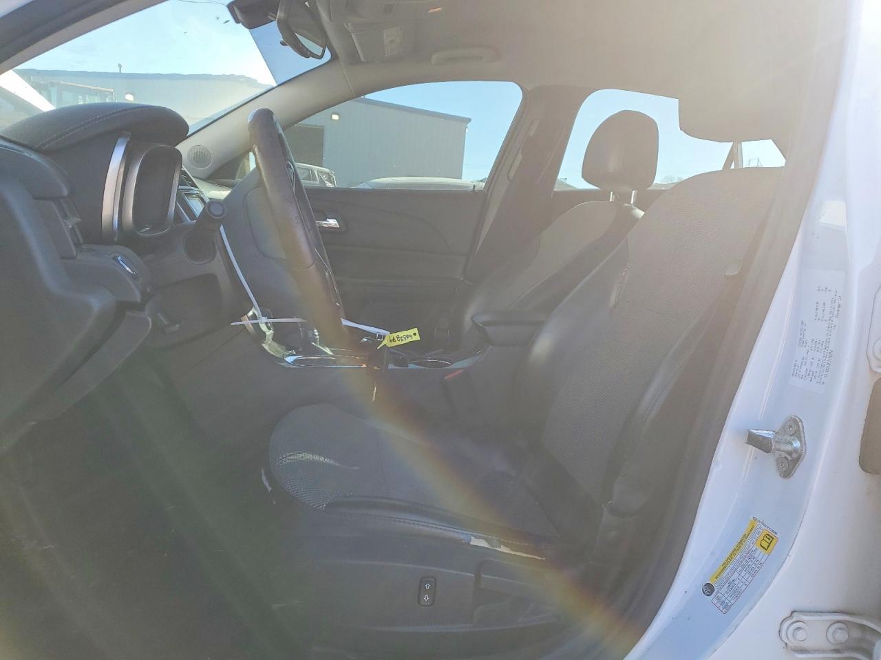 2015 Chevrolet Malibu 1Lt - Фото 7