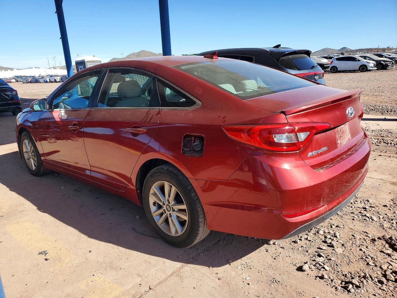 2016 Hyundai Sonata Se - Image 2