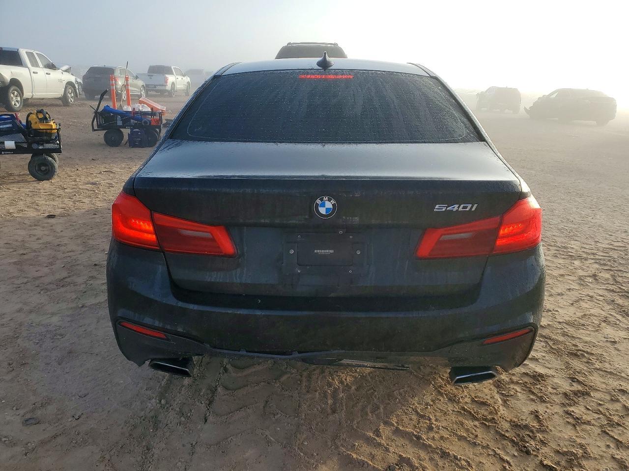 2018 BMW 540 I - Фото 6