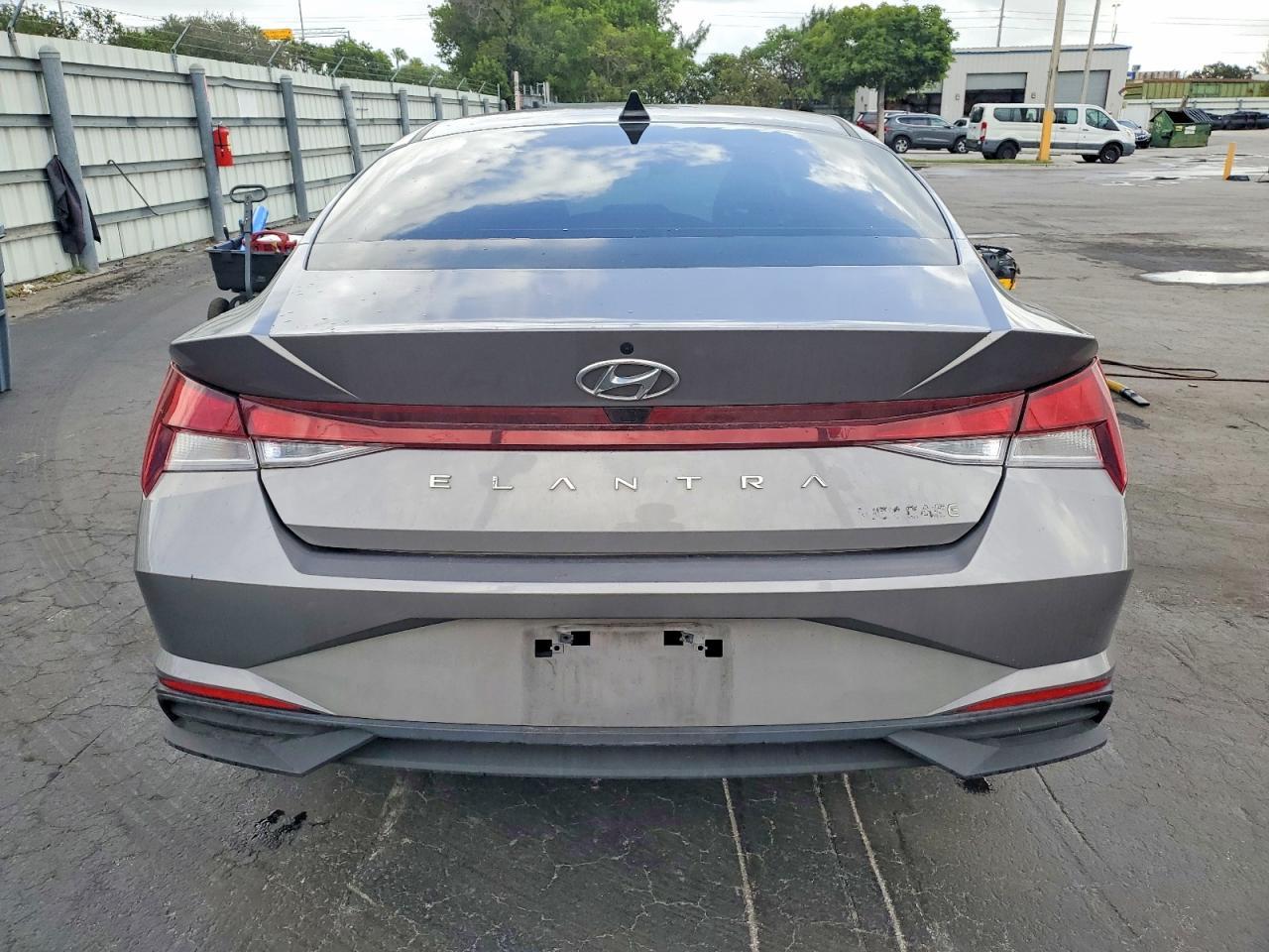 2022 Hyundai Elantra Sel - Фото 6