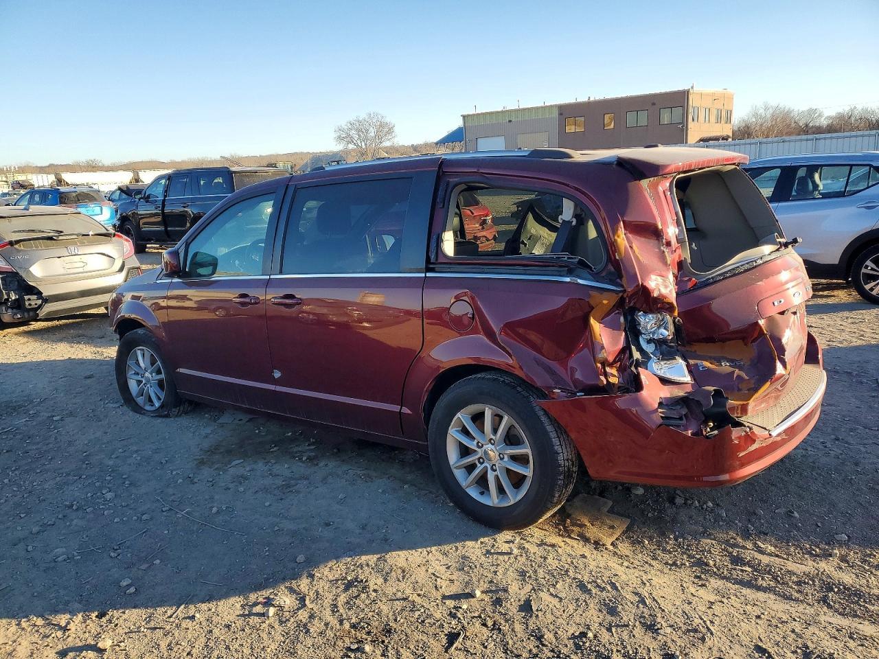 2019 Dodge Grand Caravan Sxt - Фото 2