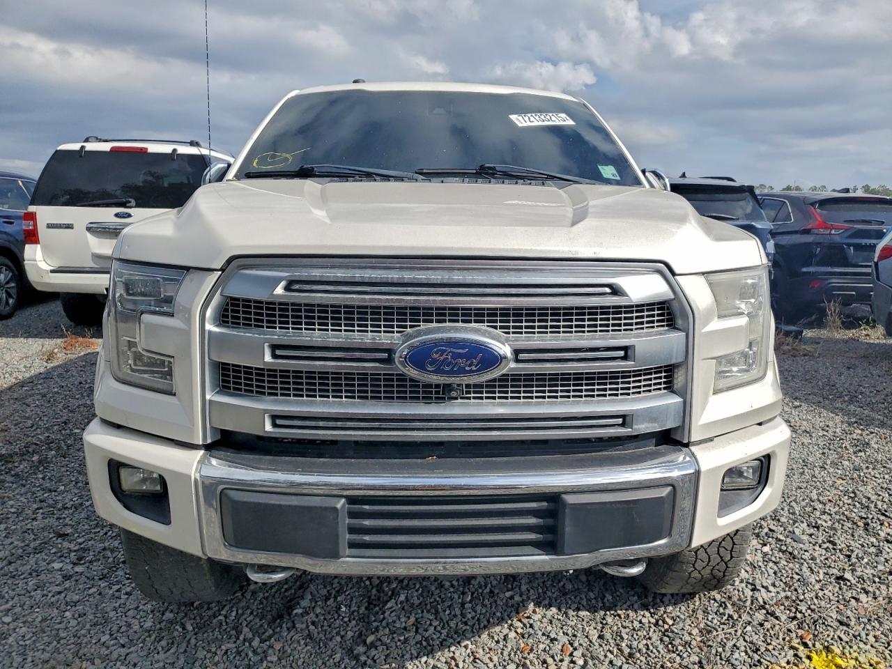 2017 Ford F150 Supercrew - Фото 5