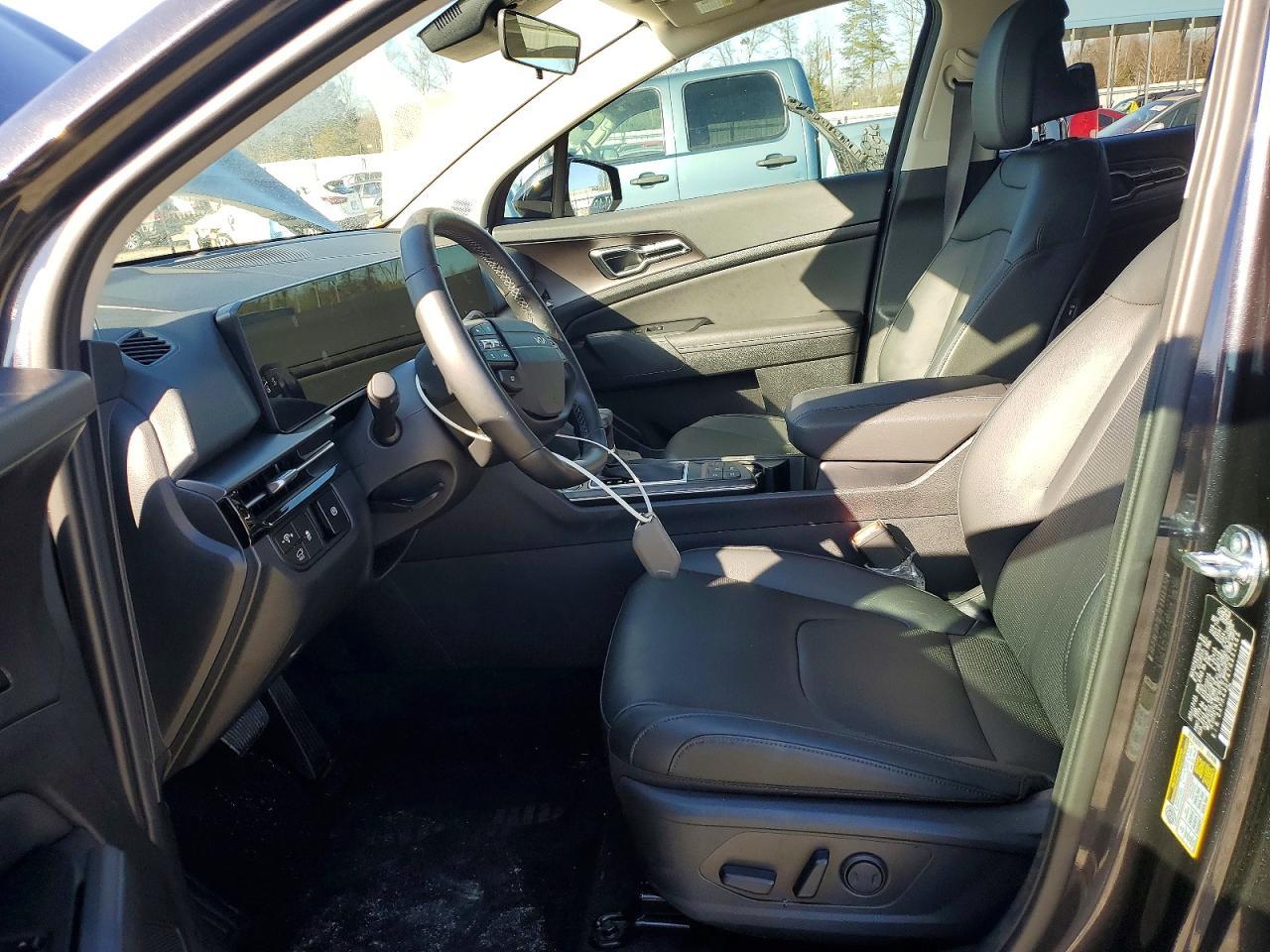 2026 Kia Sportage Sx - Фото 7