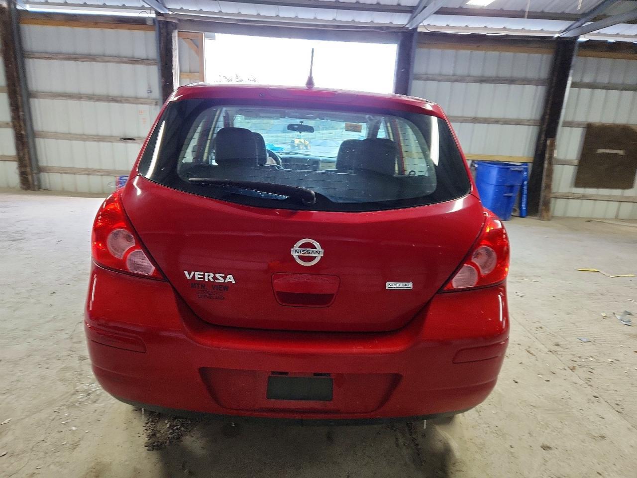 2012 Nissan Versa S - Фото 6
