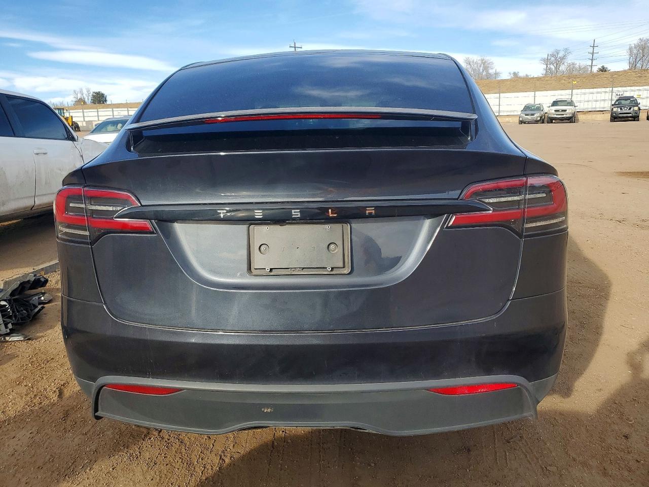 2024 Tesla Model X - Image 6
