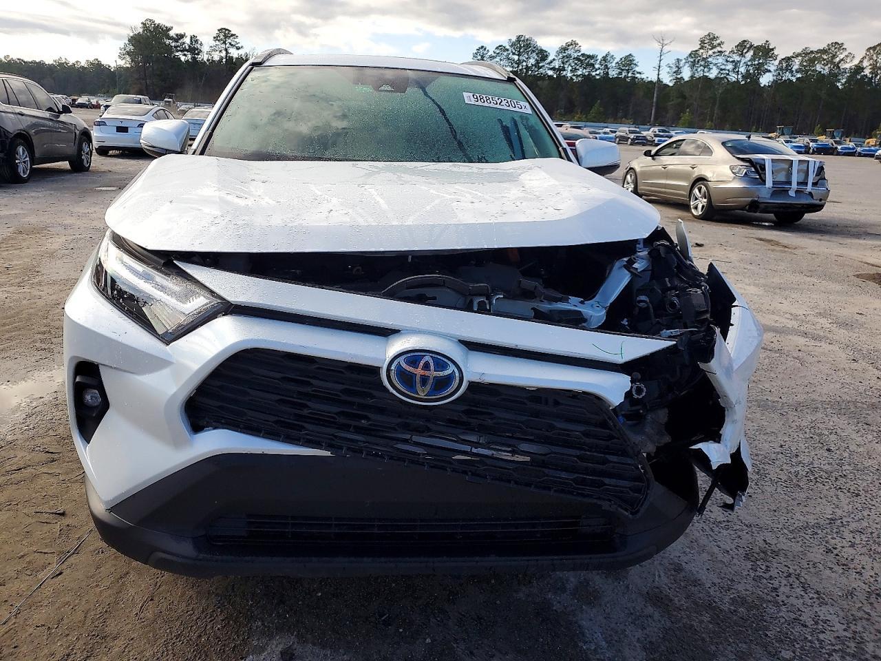2024 Toyota Rav4 Xle Premium - Фото 5