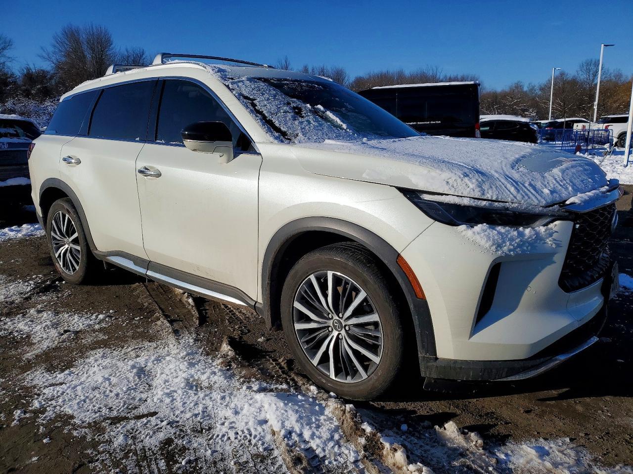2022 Infiniti Qx60 Sensory - Image 4