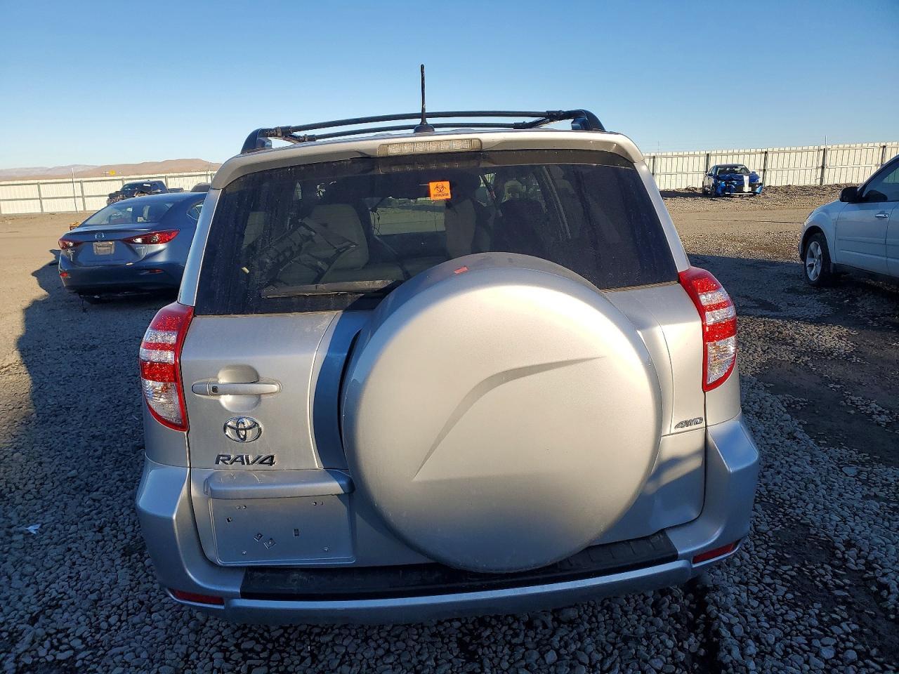 2012 Toyota Rav4 Limited - Image 6