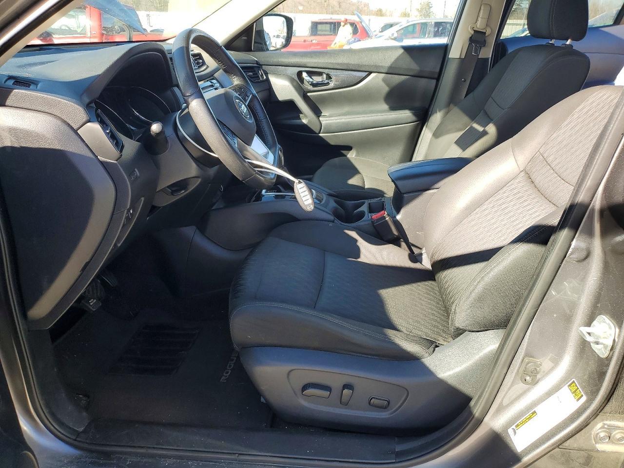2020 Nissan Rogue S - Фото 7