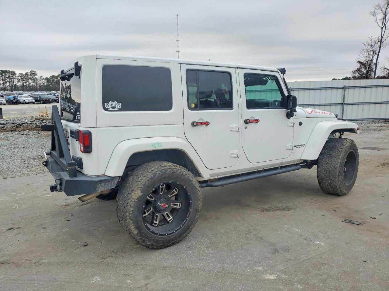 2014 Jeep Wrangler Unlimited Sahara - Фото 3