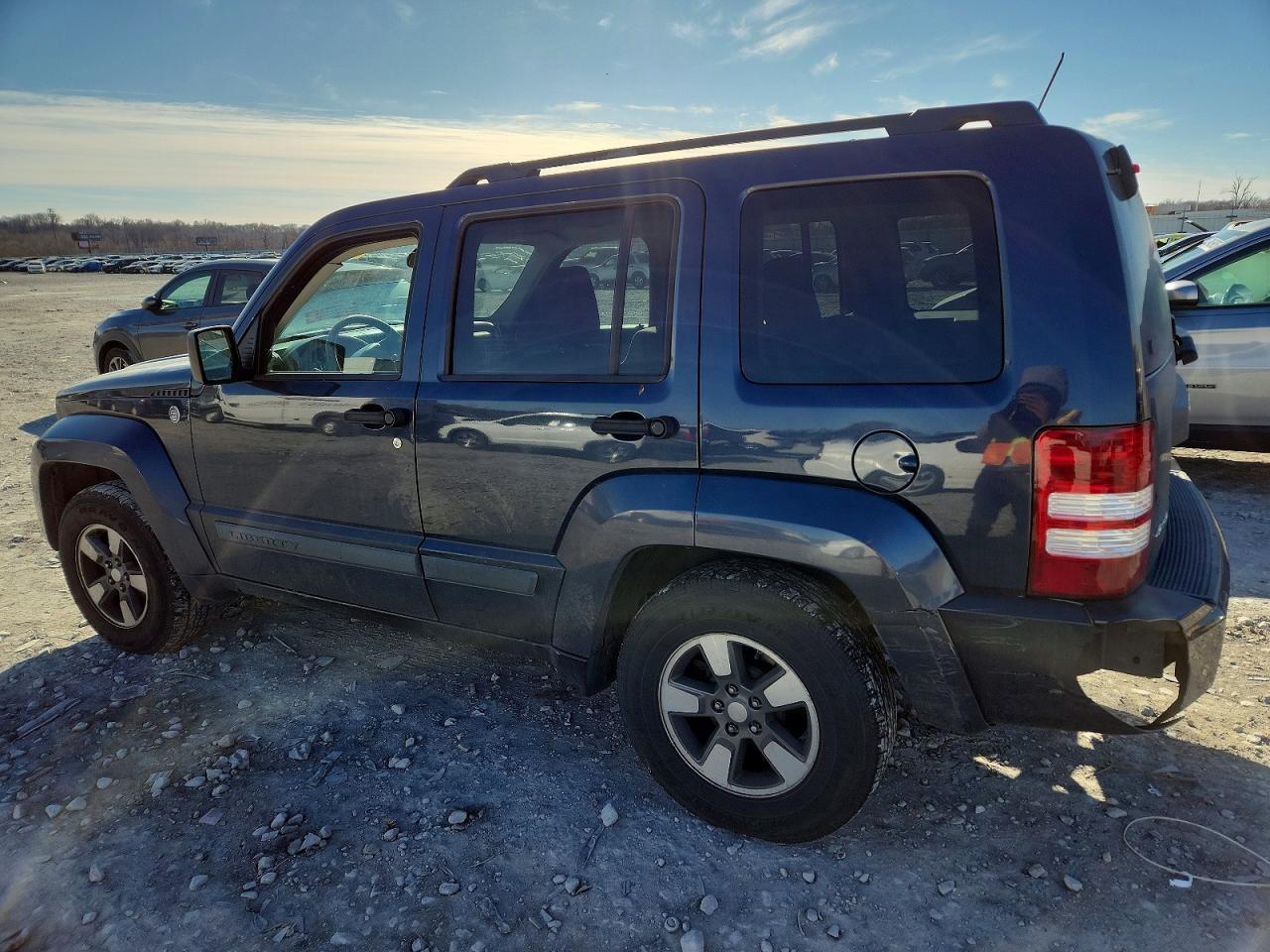 2008 Jeep Liberty Li - Фото 2