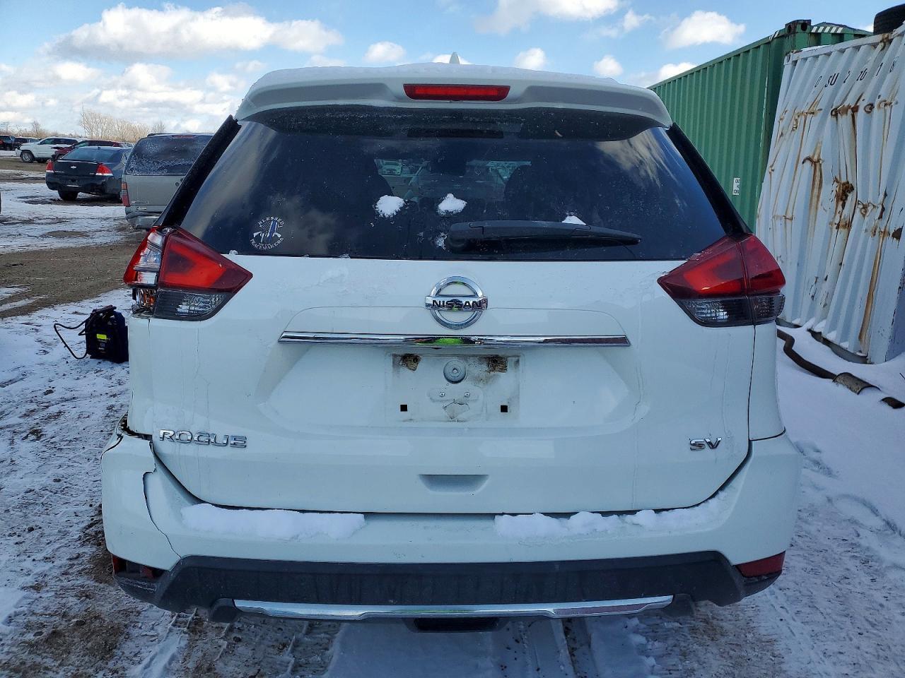 2017 Nissan Rogue S - Фото 6