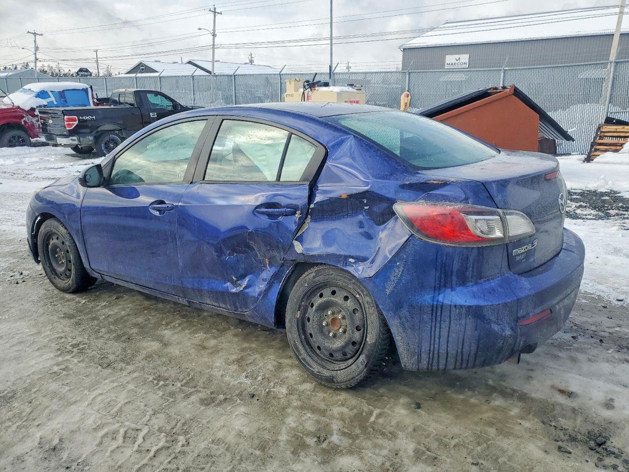 2013 Mazda 3 I - Фото 2