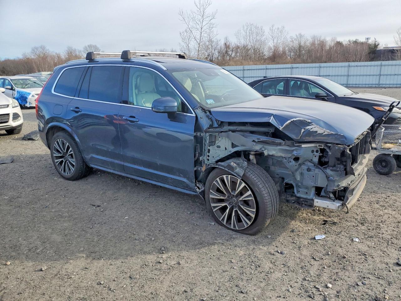 2021 Volvo Xc90 T5 Momentum - Фото 4