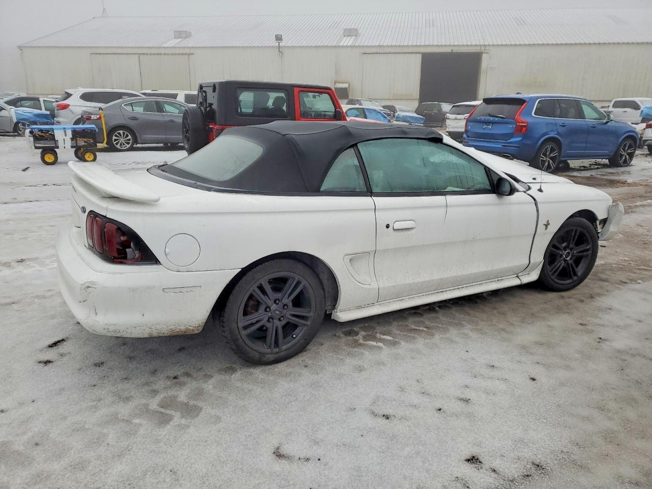 1997 Ford Mustang - Фото 3