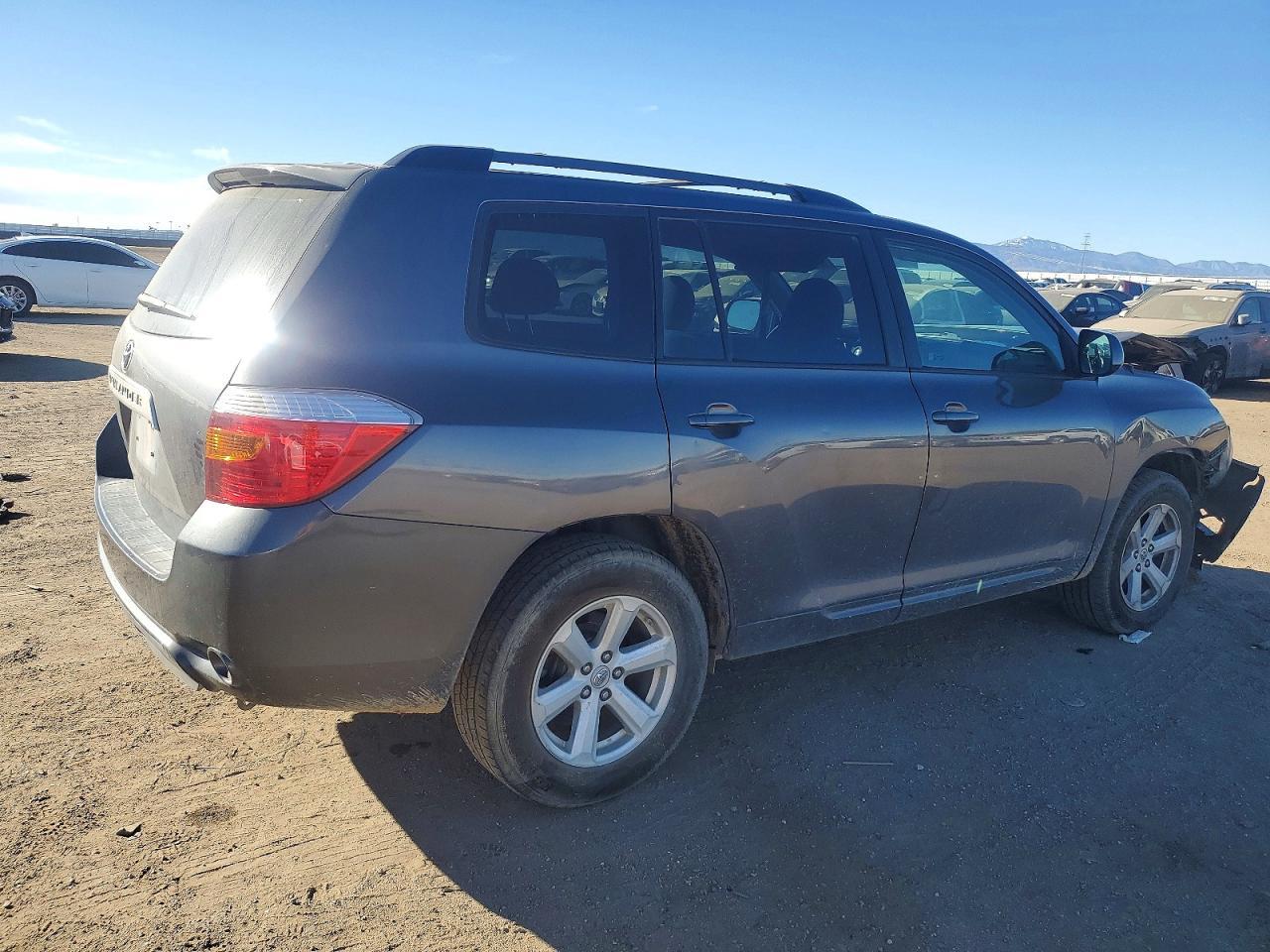 2010 Toyota Highlander - Фото 3