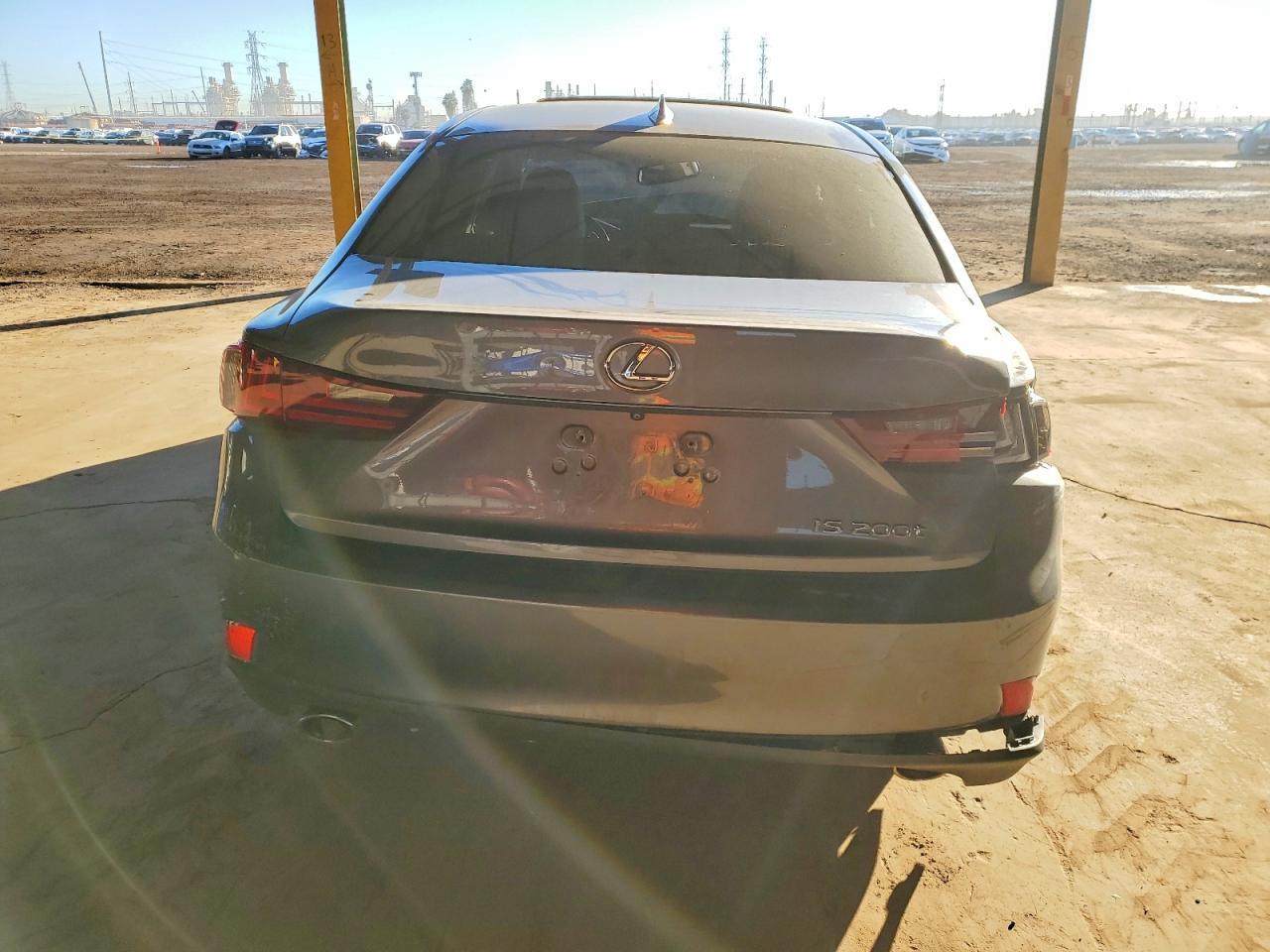2016 Lexus Is 200T - Фото 6