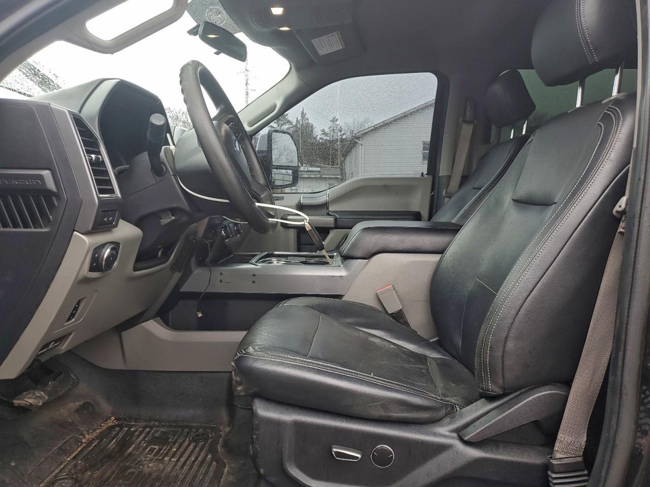 2019 Ford F350 Super Duty - Фото 7