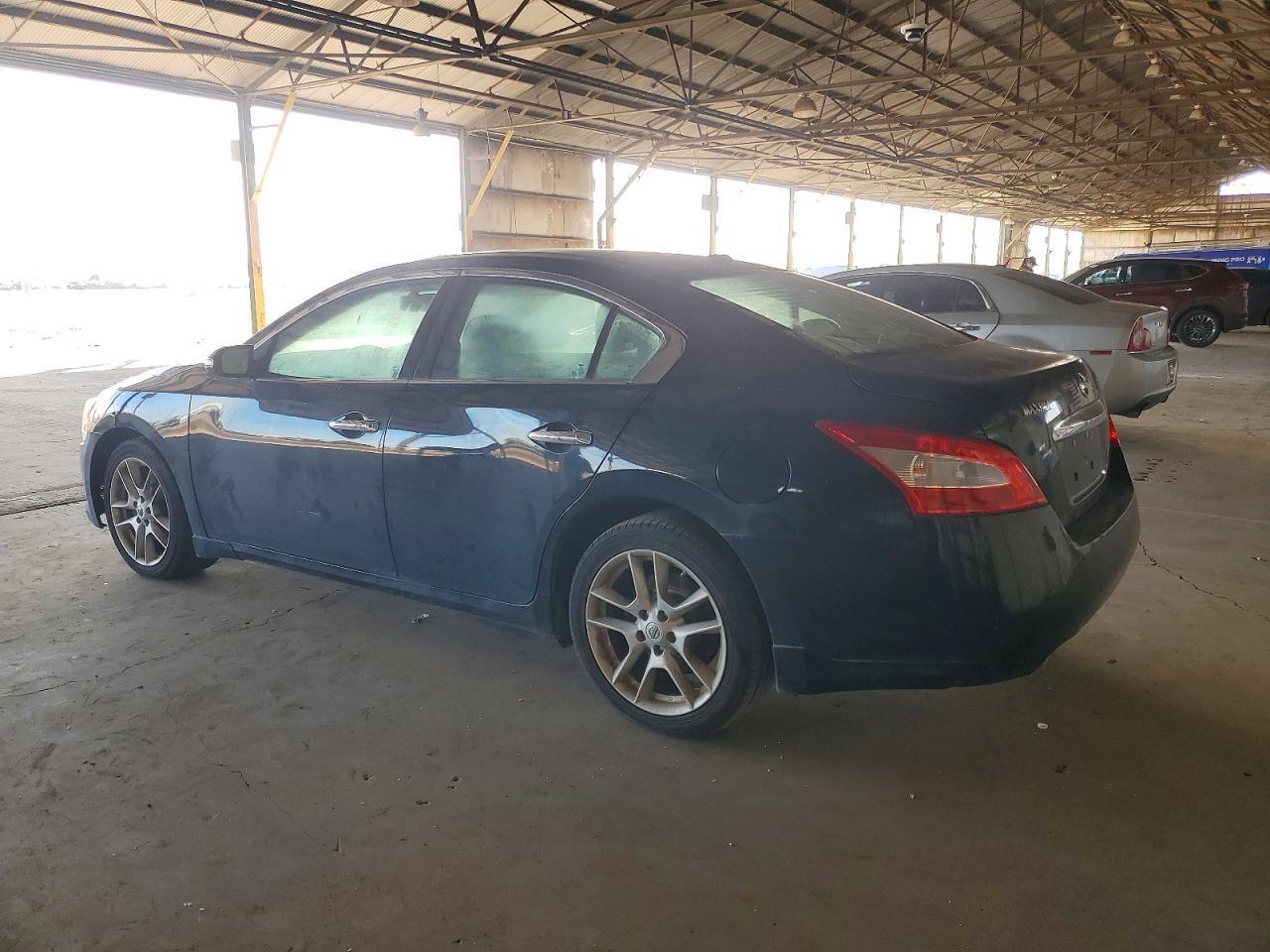 2011 Nissan Maxima S - Фото 2