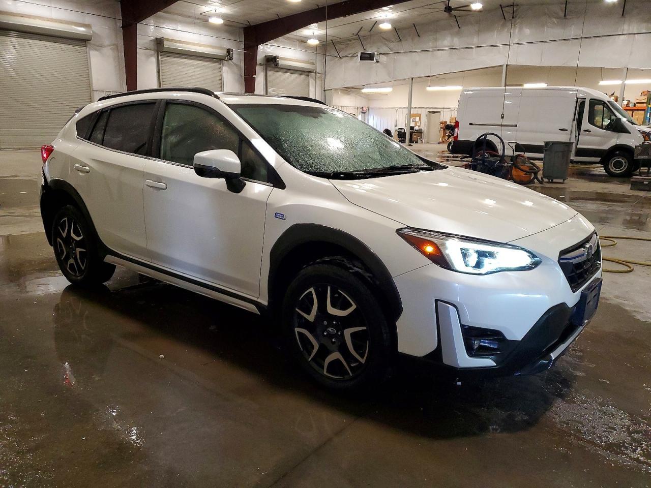 2023 Subaru Crosstrek Limited - Image 4