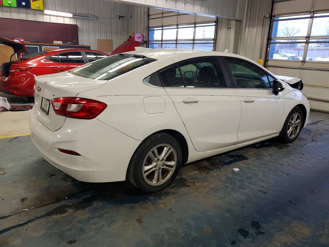 2016 Chevrolet Cruze Lt - Фото 3