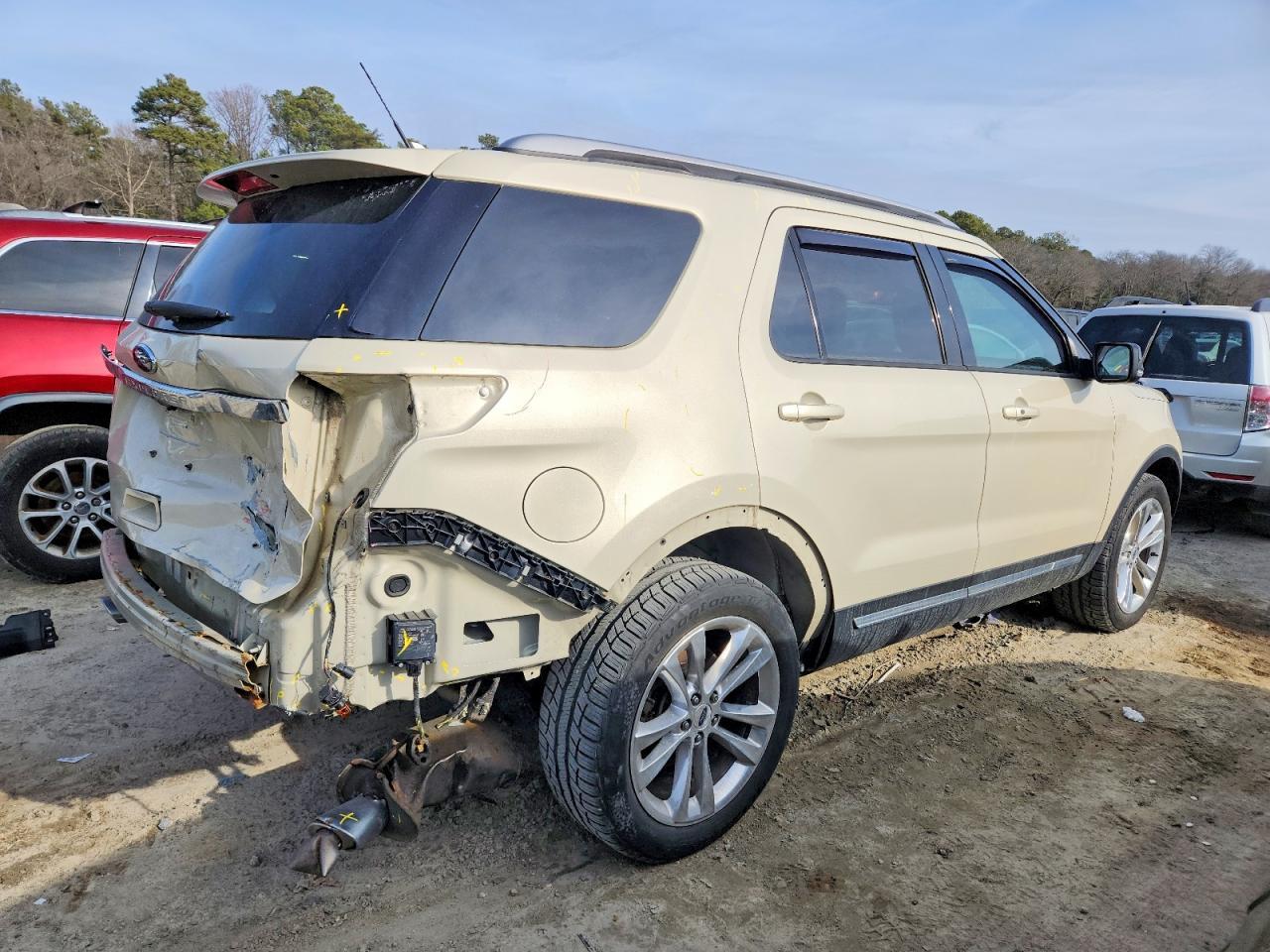 2018 Ford Explorer Xlt - Image 3