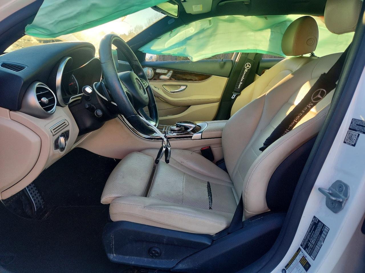 2015 Mercedes-Benz C 300 4Matic - Фото 7