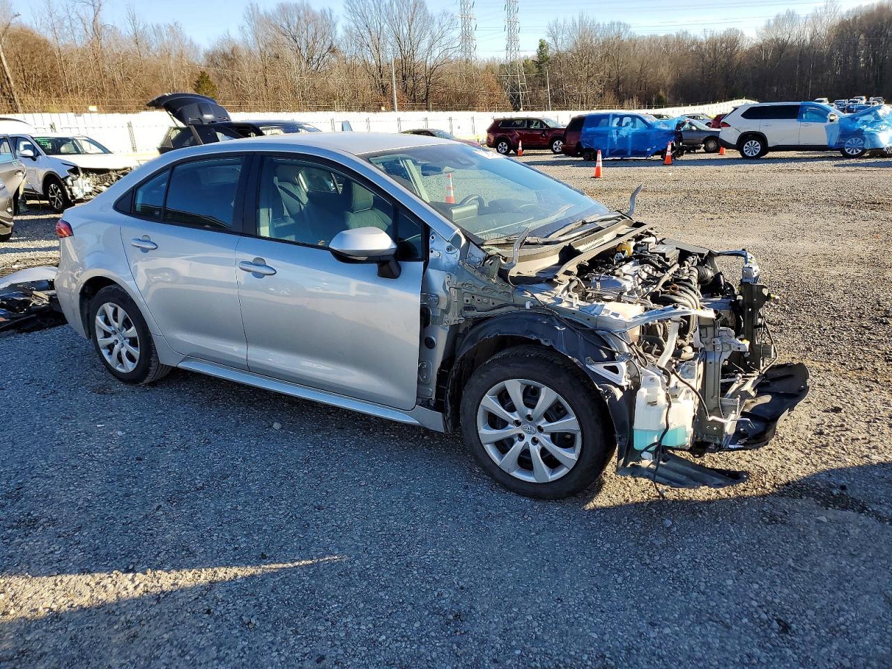 2022 Toyota Corolla Le - Image 4