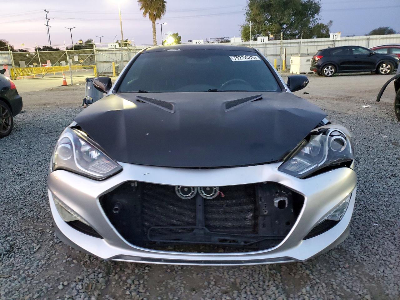 2013 Hyundai Genesis Coupe 3.8 Track - Фото 5