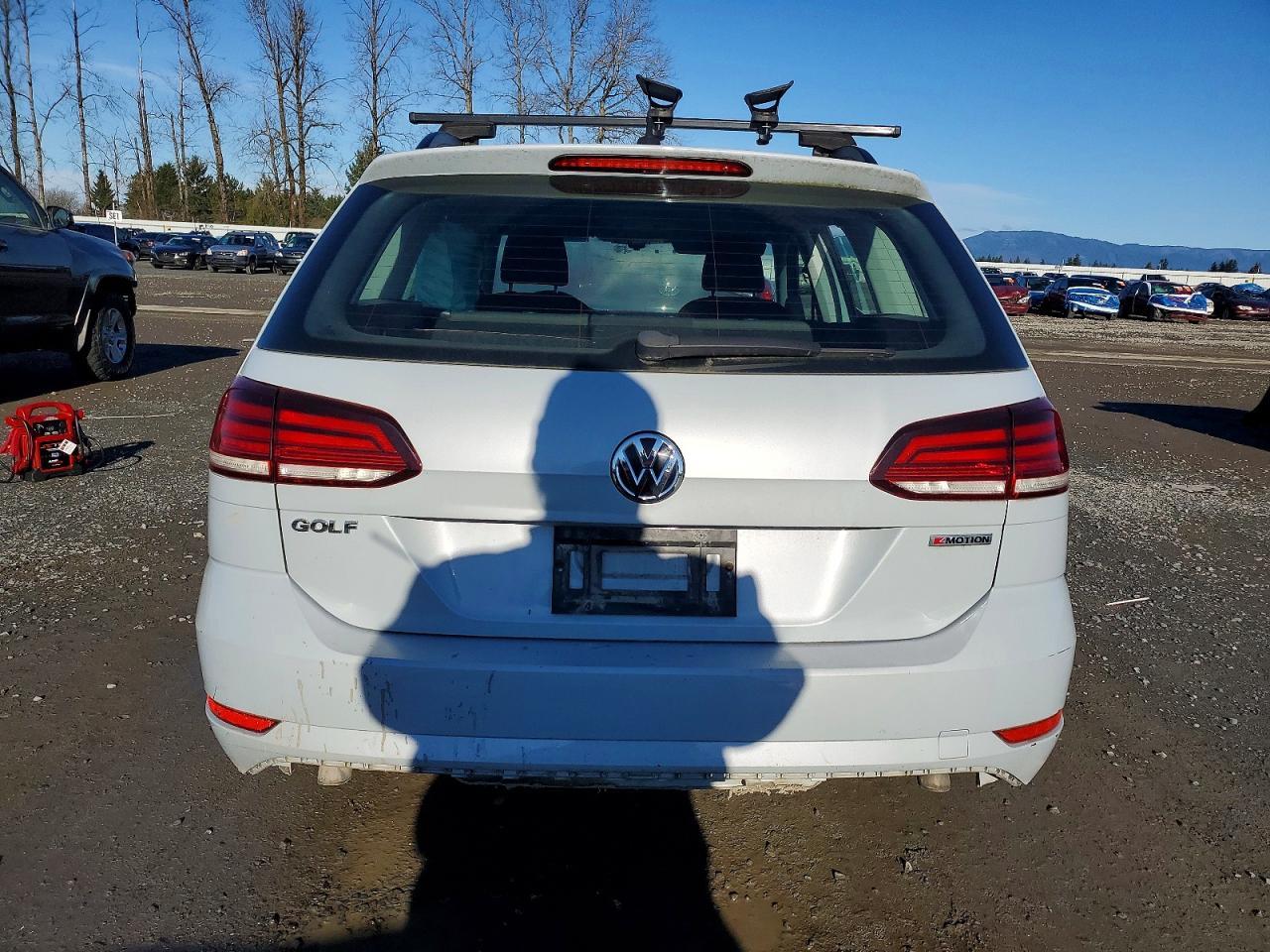 2019 Volkswagen Golf Sportwagen S - Image 6