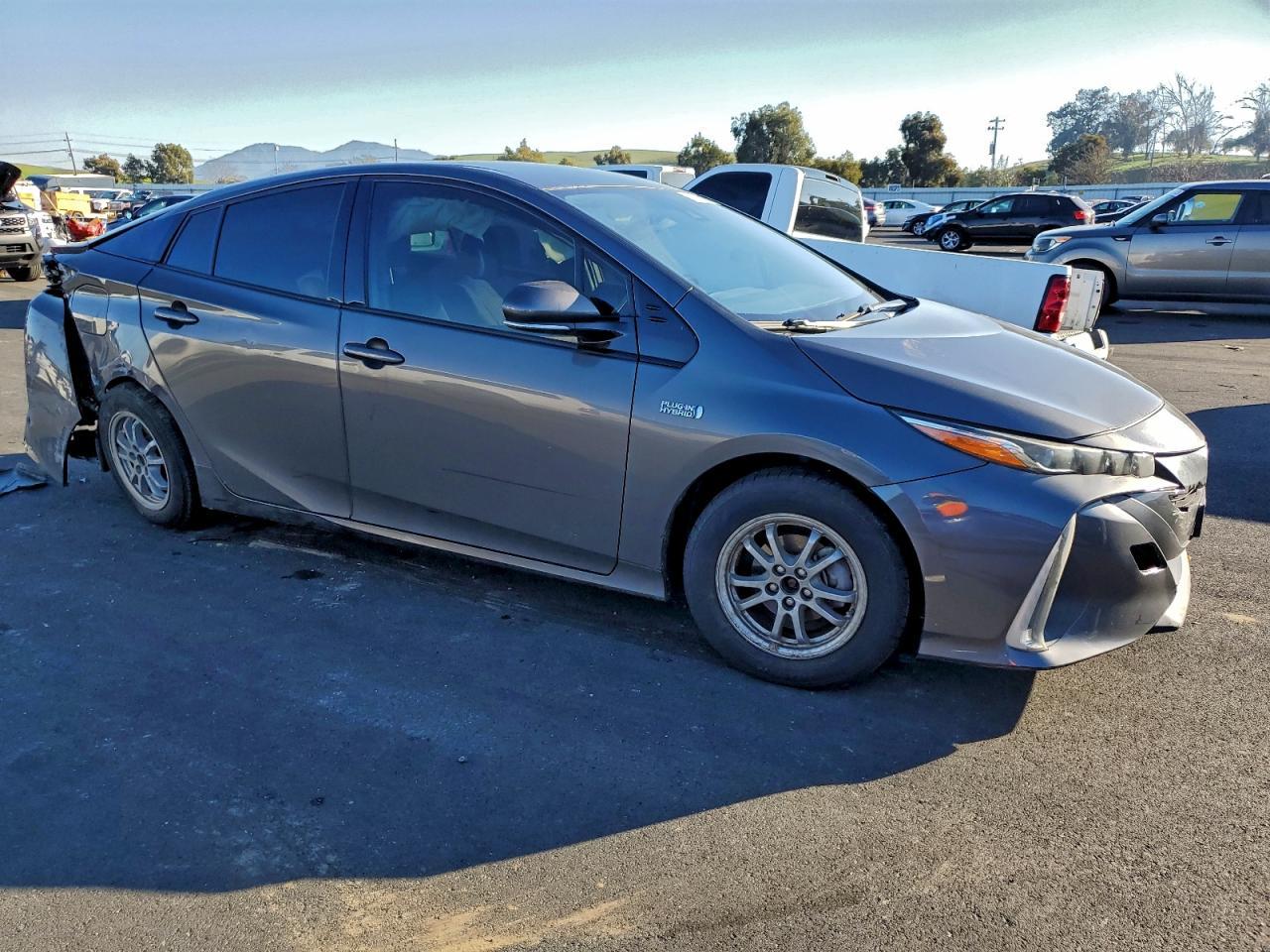 2018 Toyota Prius Prime - Фото 4