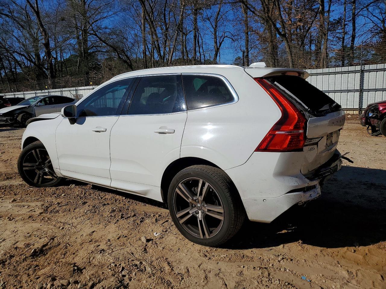 2018 Volvo Xc60 T5 - Фото 2