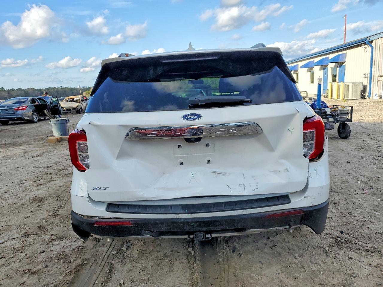 2022 Ford Explorer Xlt - Фото 6