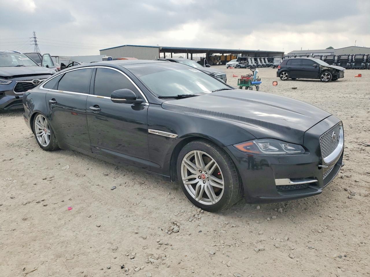 2017 Jaguar Xjl Portfolio - Image 4