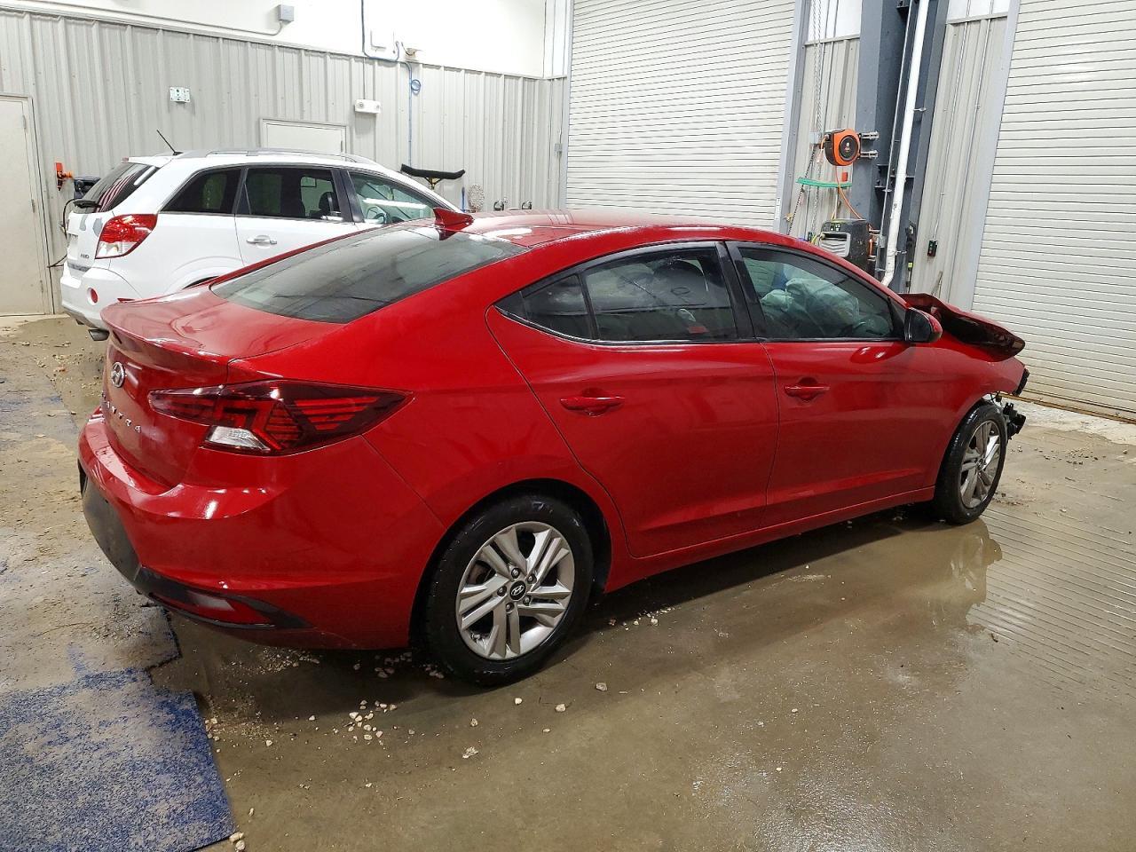 2020 Hyundai Elantra Sel - Фото 3