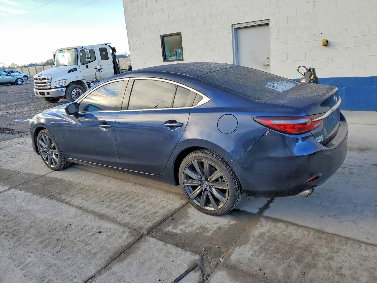2019 Mazda 6 Touring - Image 2