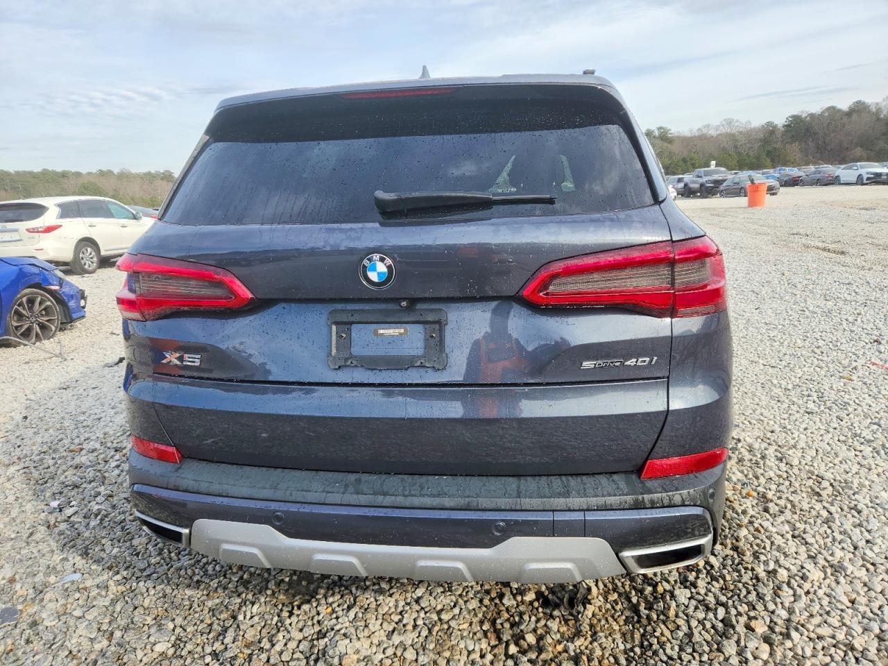 2020 BMW X5 Sdrive 40I - Image 6