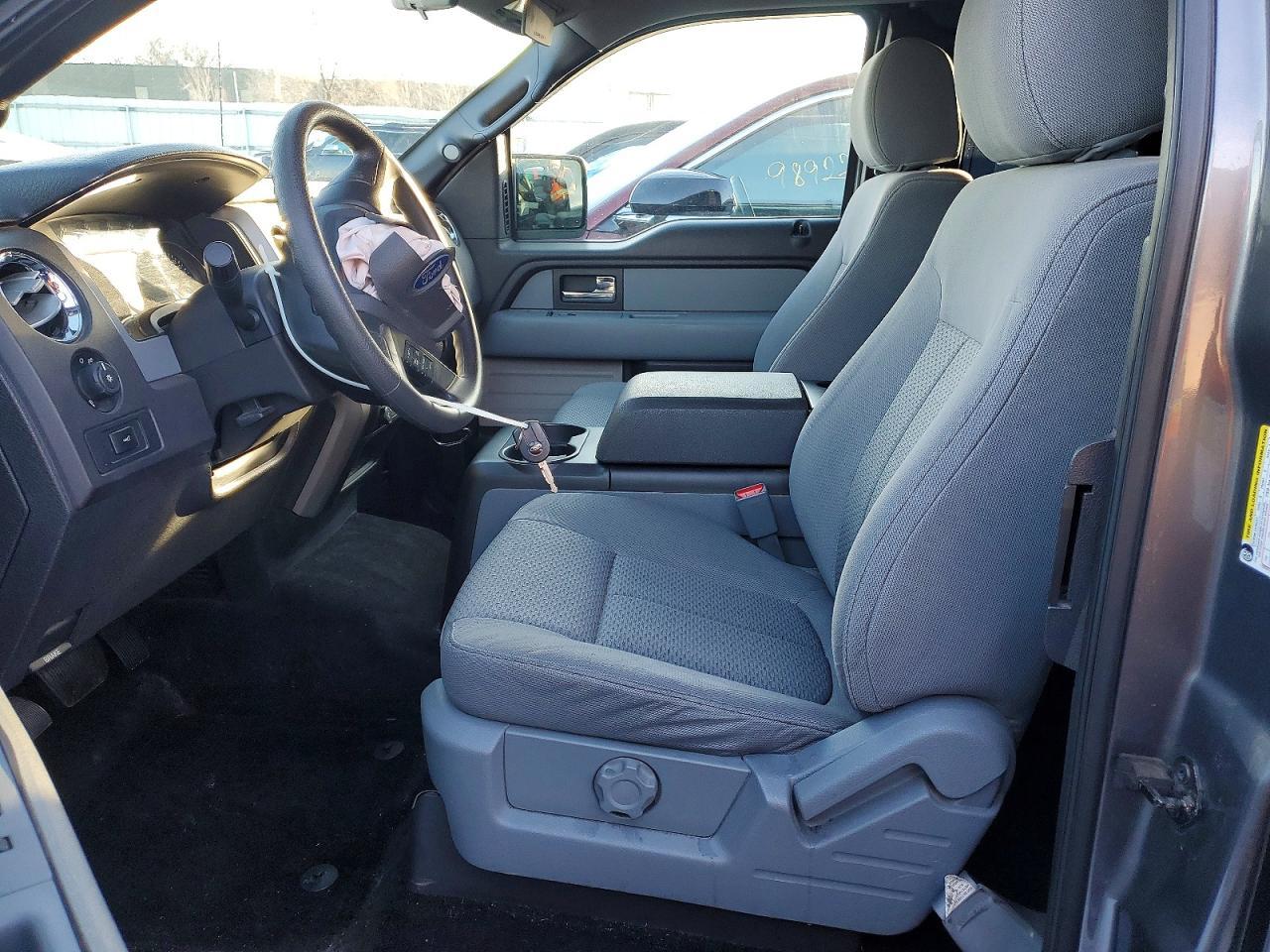 2012 Ford F150 Super Cab - Фото 7