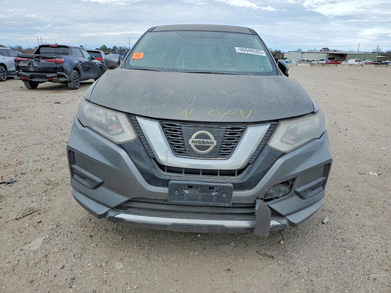 2017 Nissan Rogue S - Фото 5